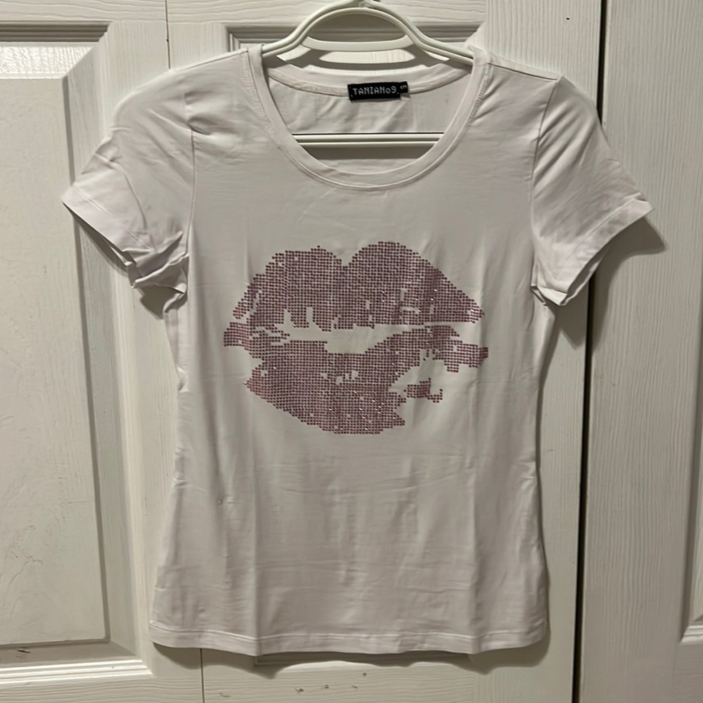 (taniano9) white y2k rhinestone tee